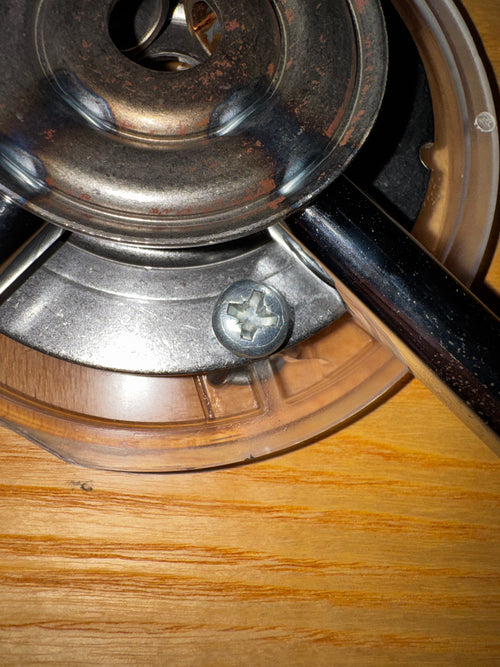 3 løse skruer til 7'er stole