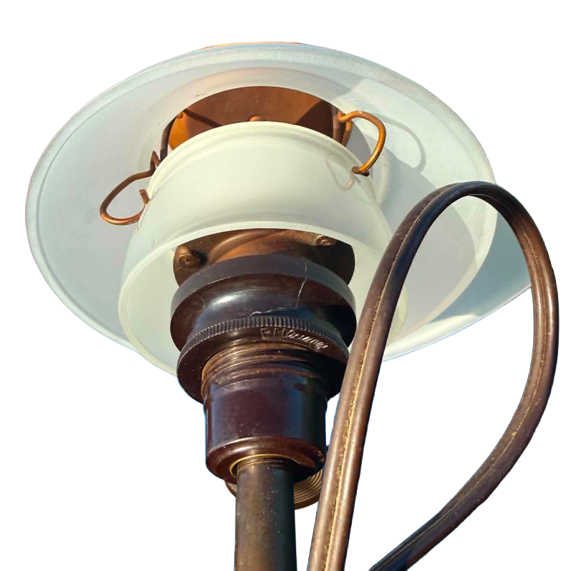 Poul Henningsen PH 3/2 bordlampe i matglas
